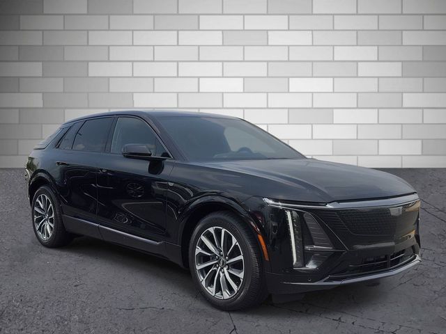 2024 Cadillac LYRIQ Sport