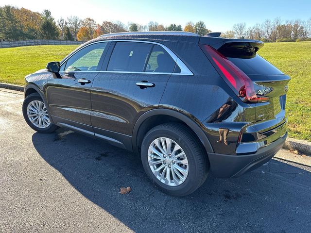 2024 Cadillac XT4 Luxury