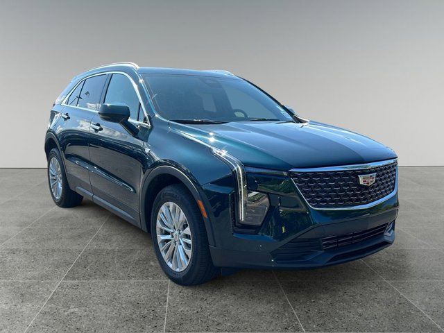 2024 Cadillac XT4 Luxury