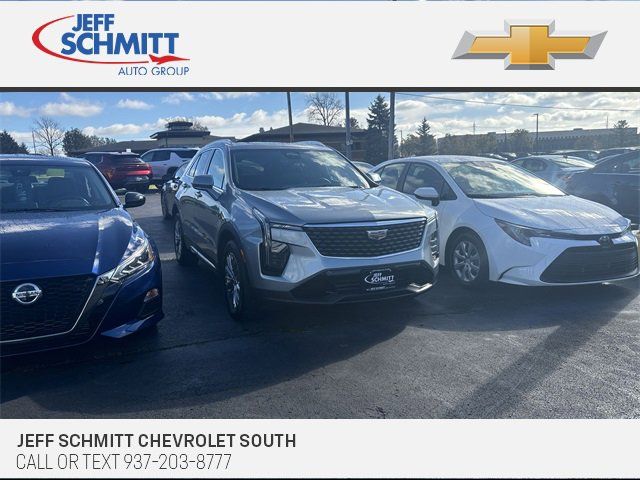 2024 Cadillac XT4 Premium Luxury