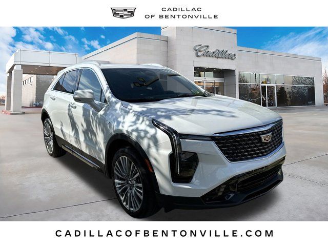 2024 Cadillac XT4 Premium Luxury