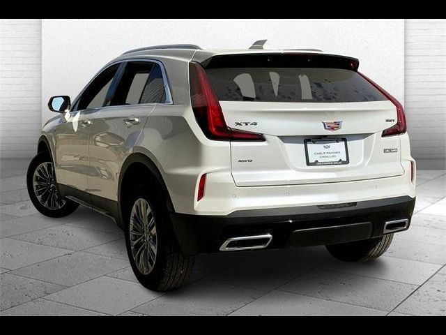 2024 Cadillac XT4 Premium Luxury