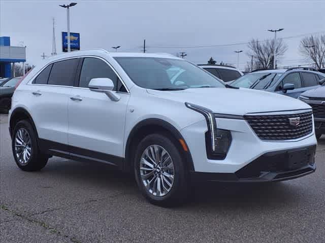 2024 Cadillac XT4 Premium Luxury