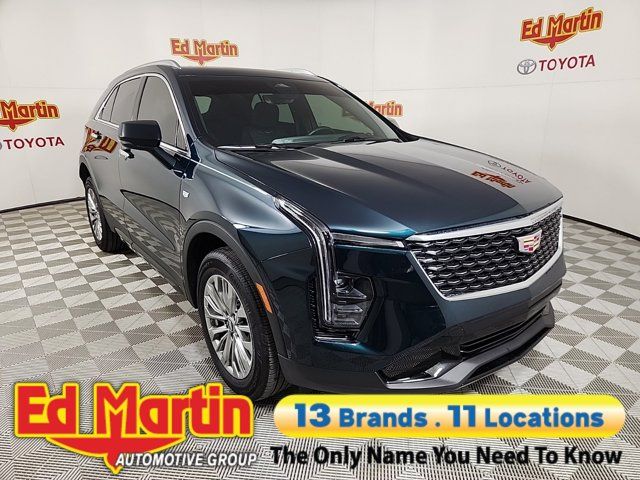 2024 Cadillac XT4 Premium Luxury