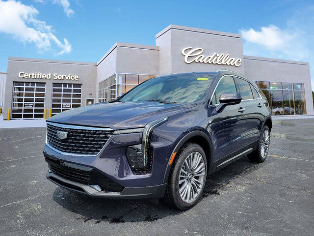 2024 Cadillac XT4 Premium Luxury