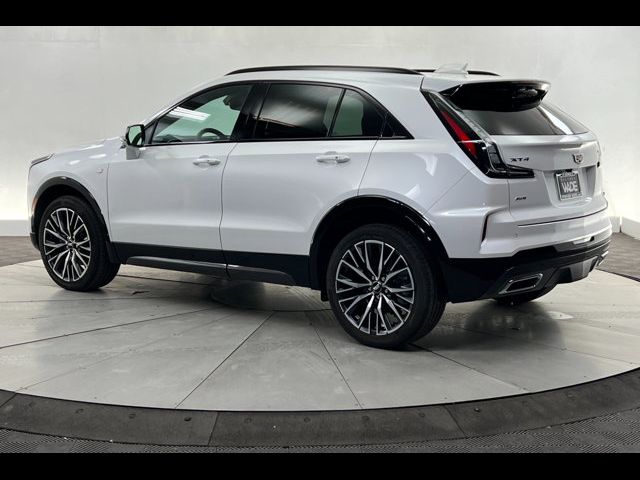 2024 Cadillac XT4 Sport