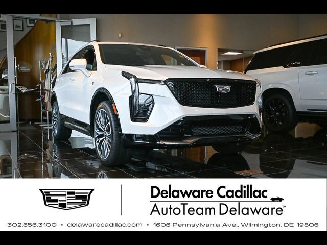 2024 Cadillac XT4 Sport