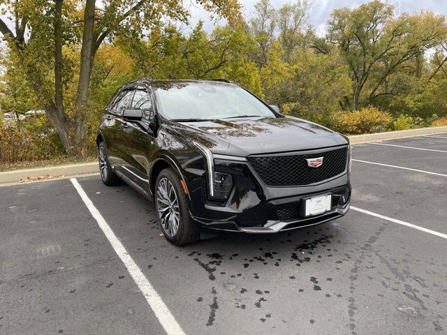 2024 Cadillac XT4 Sport