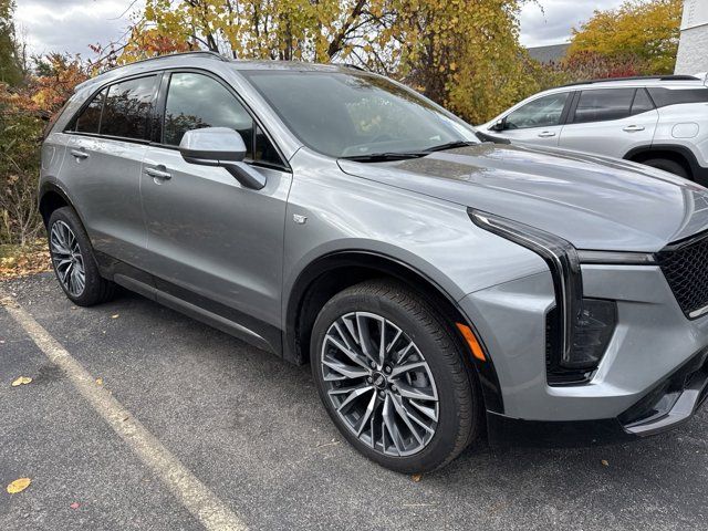 2024 Cadillac XT4 Sport