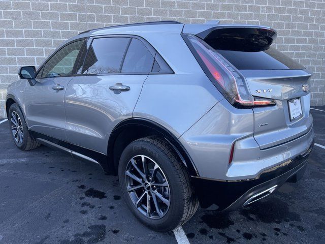 2024 Cadillac XT4 Sport