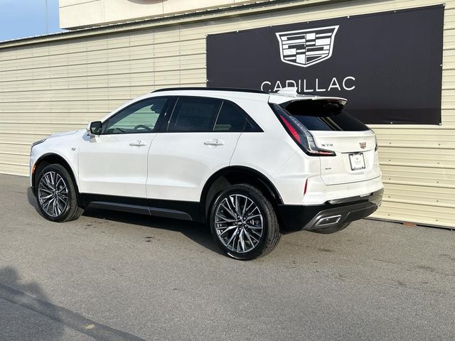 2024 Cadillac XT4 Sport