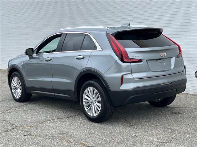 2024 Cadillac XT4 Luxury