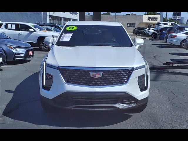 2024 Cadillac XT4 Luxury