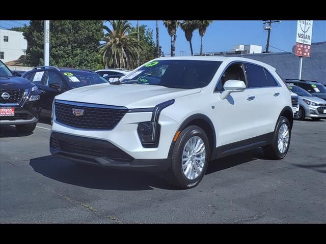 2024 Cadillac XT4 Luxury