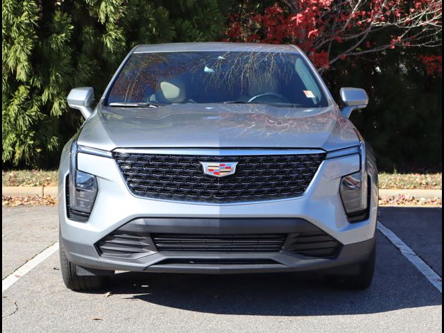 2024 Cadillac XT4 Luxury