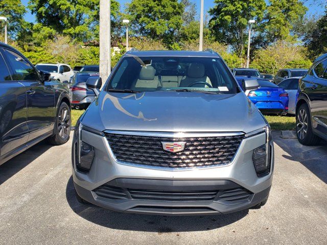 2024 Cadillac XT4 Luxury