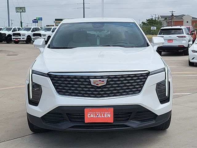 2024 Cadillac XT4 Luxury