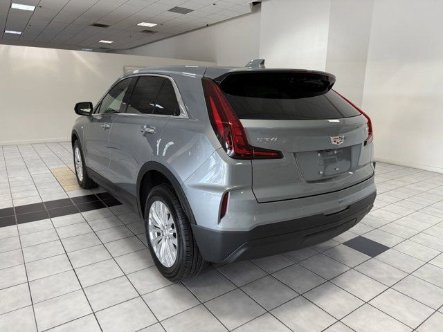 2024 Cadillac XT4 Luxury