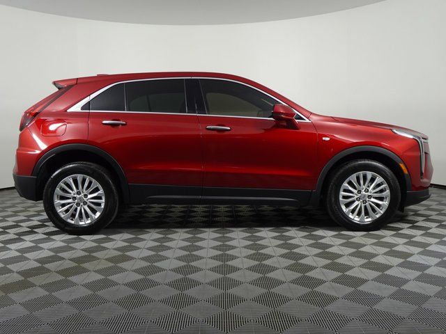 2024 Cadillac XT4 Luxury