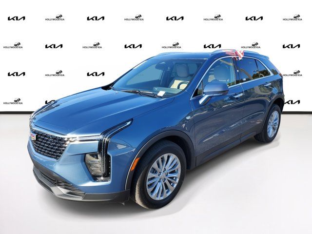 2024 Cadillac XT4 Luxury