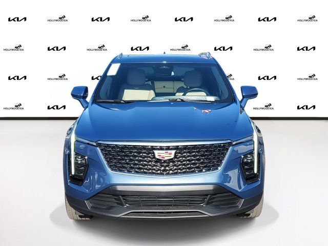 2024 Cadillac XT4 Luxury