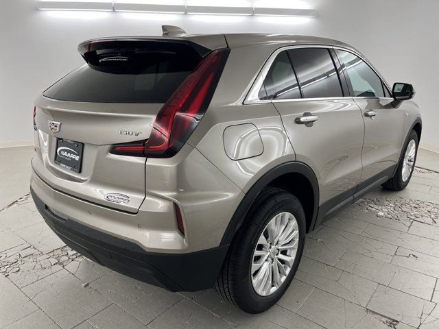 2024 Cadillac XT4 Luxury