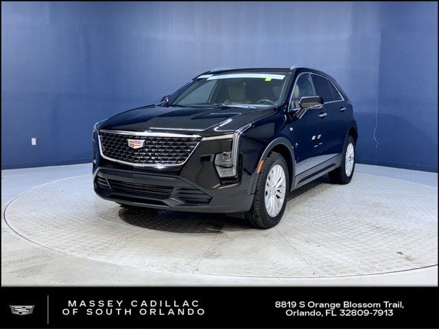 2024 Cadillac XT4 Luxury