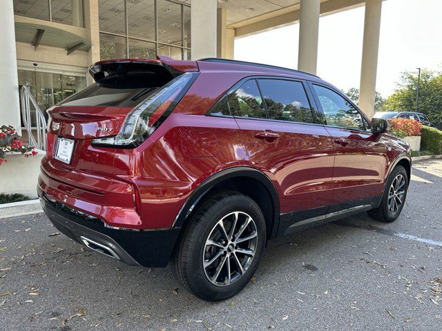 2024 Cadillac XT4 Luxury