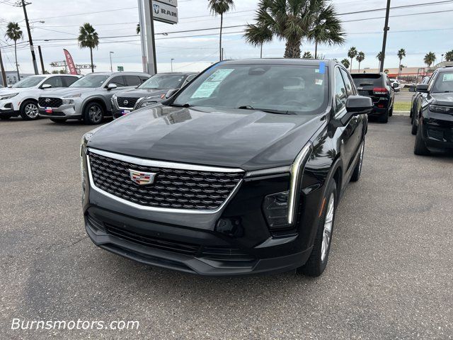2024 Cadillac XT4 Luxury