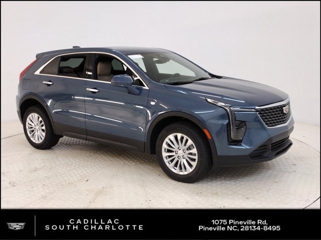 2024 Cadillac XT4 Luxury