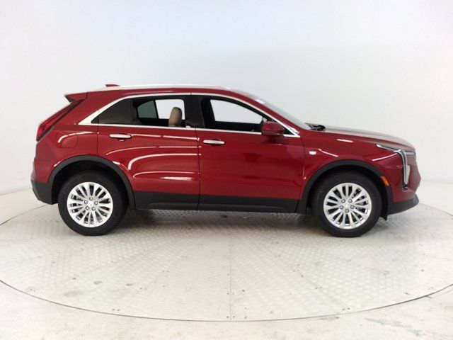 2024 Cadillac XT4 Luxury