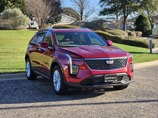 2024 Cadillac XT4 Luxury