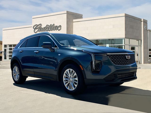 2024 Cadillac XT4 Luxury