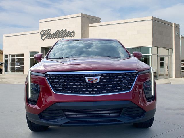 2024 Cadillac XT4 Luxury