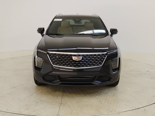 2024 Cadillac XT4 Luxury