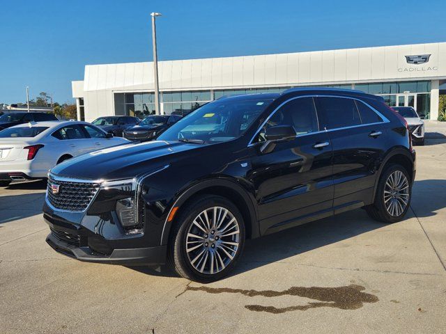 2024 Cadillac XT4 Premium Luxury