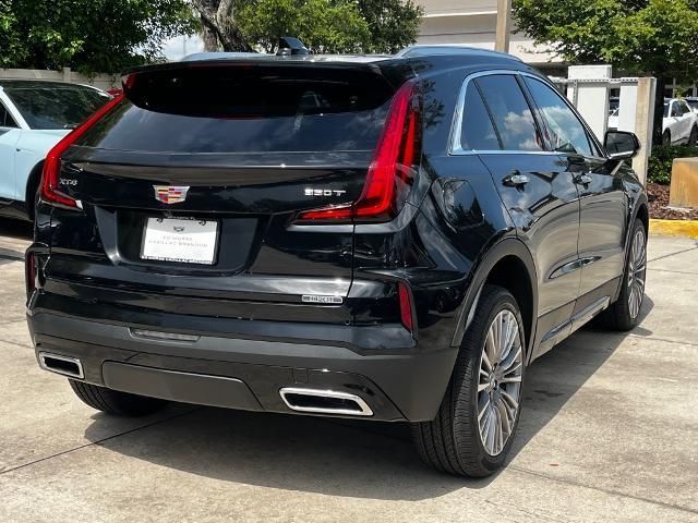 2024 Cadillac XT4 Premium Luxury