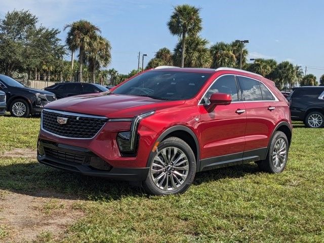 2024 Cadillac XT4 Premium Luxury