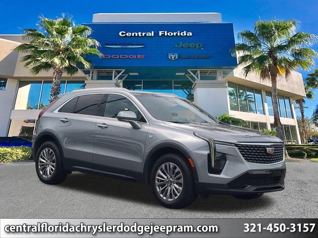 2024 Cadillac XT4 Premium Luxury