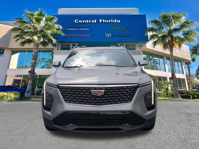 2024 Cadillac XT4 Premium Luxury