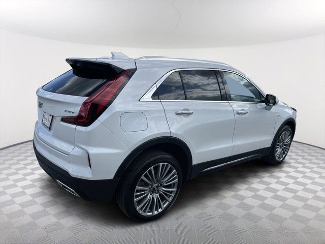 2024 Cadillac XT4 Premium Luxury