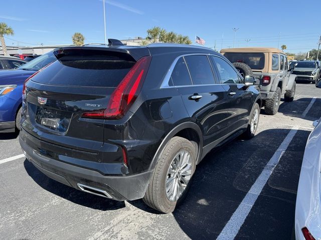 2024 Cadillac XT4 Premium Luxury