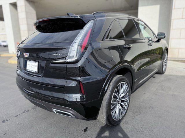 2024 Cadillac XT4 Sport