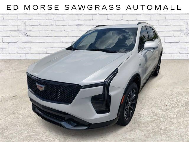 2024 Cadillac XT4 Sport