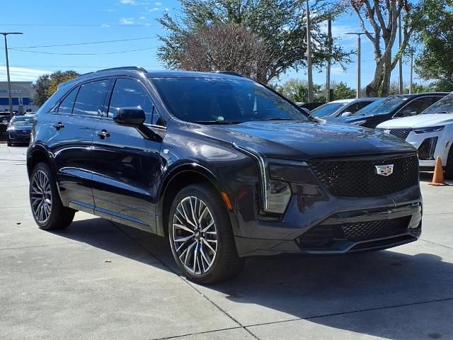 2024 Cadillac XT4 Sport