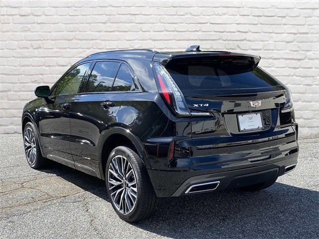 2024 Cadillac XT4 Sport