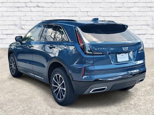 2024 Cadillac XT4 Sport