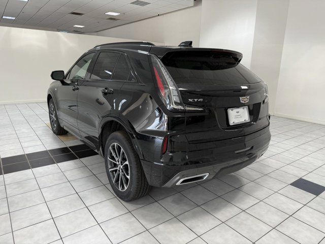 2024 Cadillac XT4 Sport