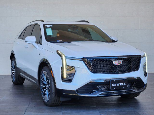 2024 Cadillac XT4 Sport