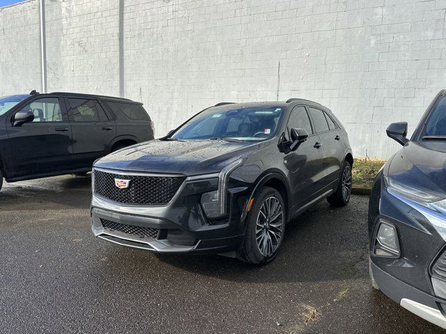 2024 Cadillac XT4 Sport